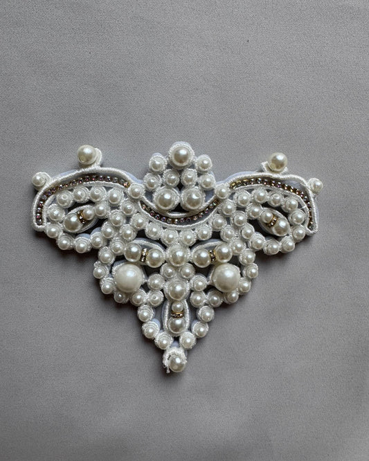 Liimattava kenkäkoriste helmi hopea