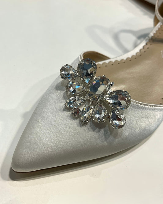 Kenkäkoriste strassipisarat